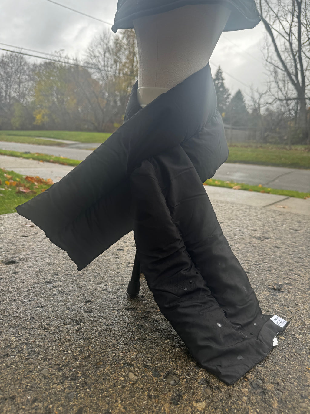 AA Puffer Scarf