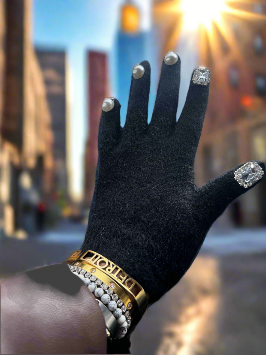 Bling Tip Fuzzy Gloves