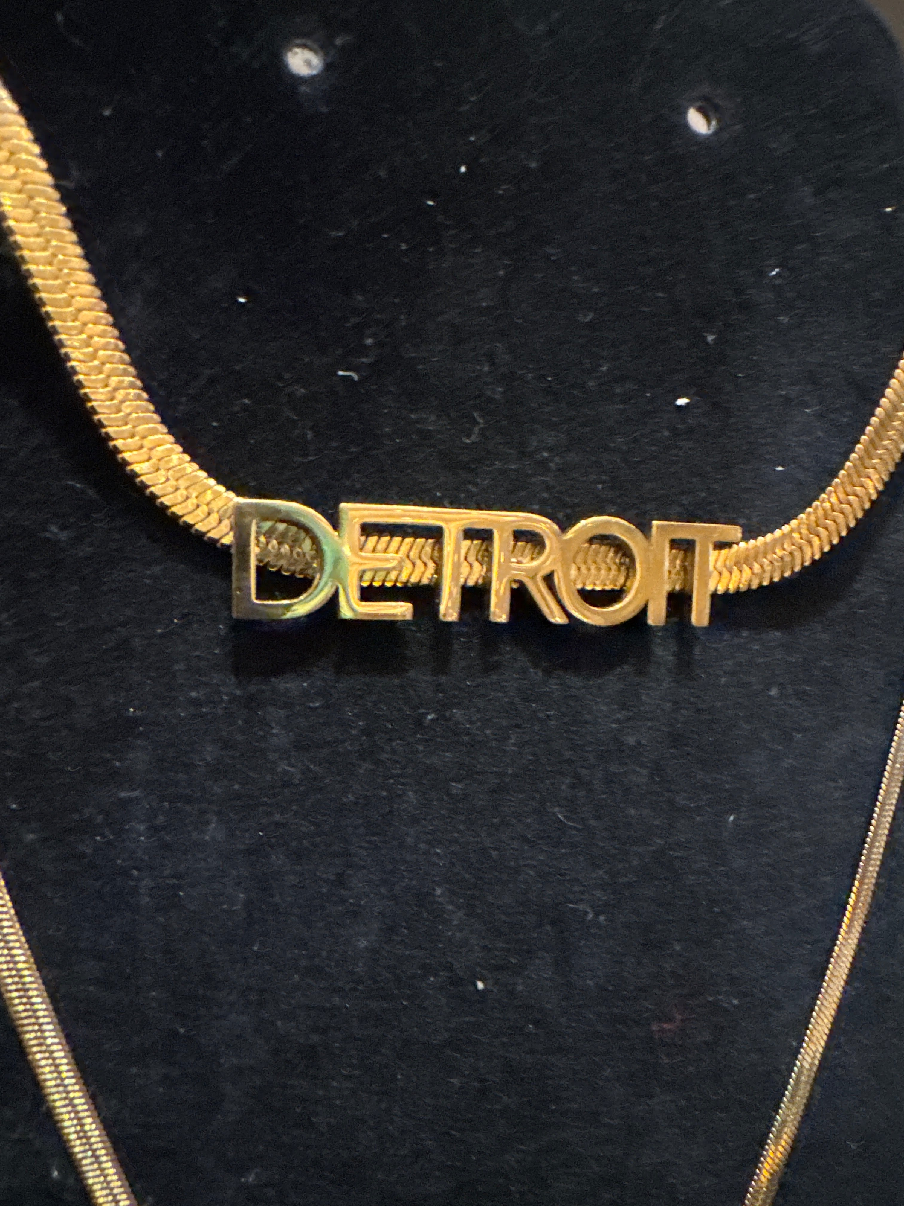 Thick DETROIT herringbone