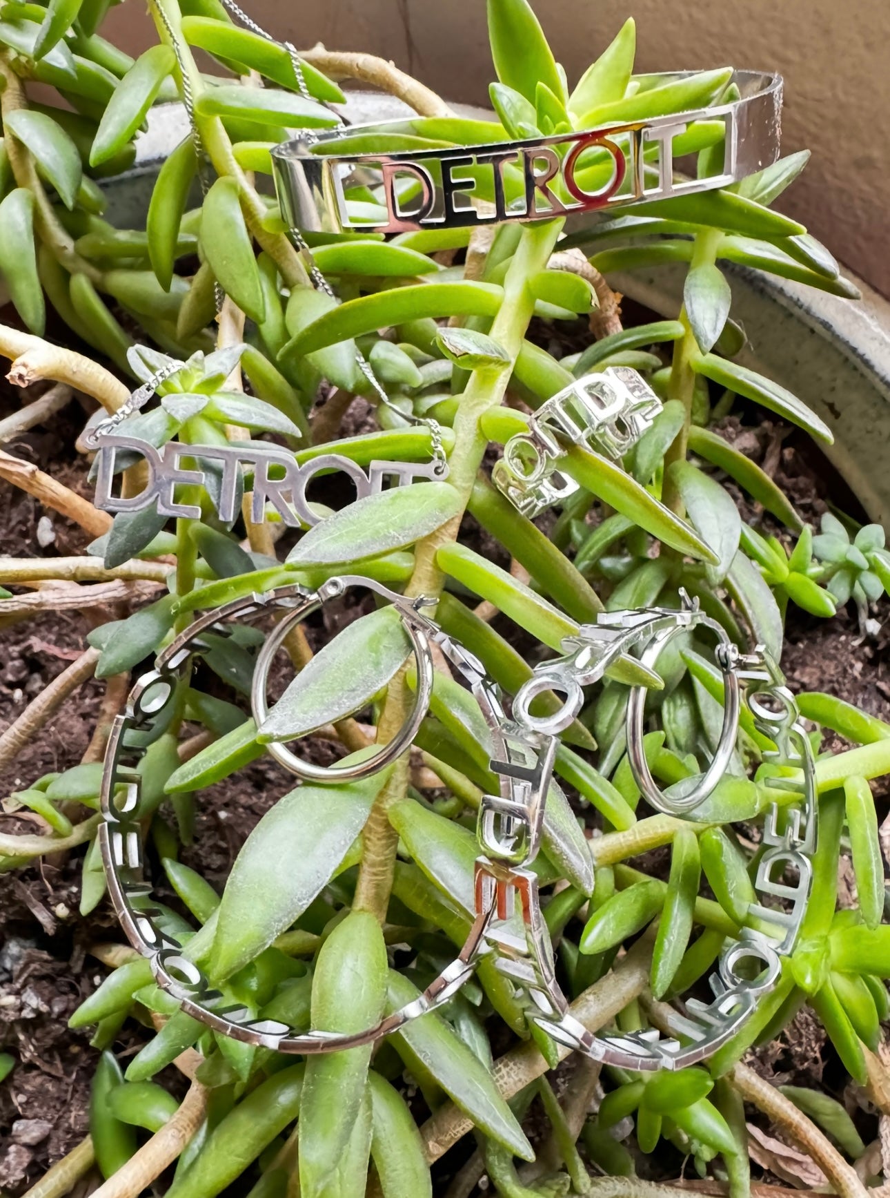 DETROIT Signature Block Necklace