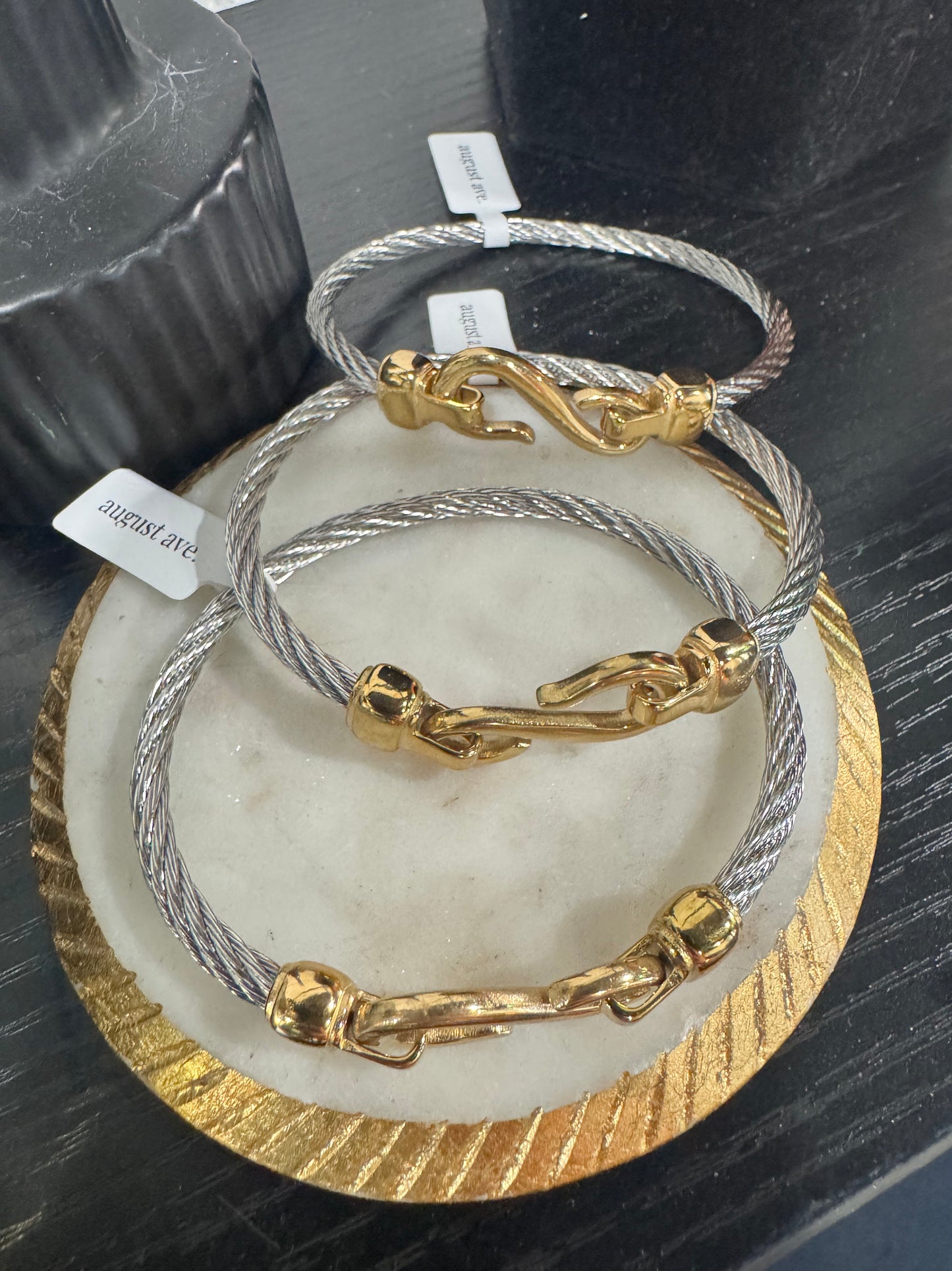 Hook&Cable cuff