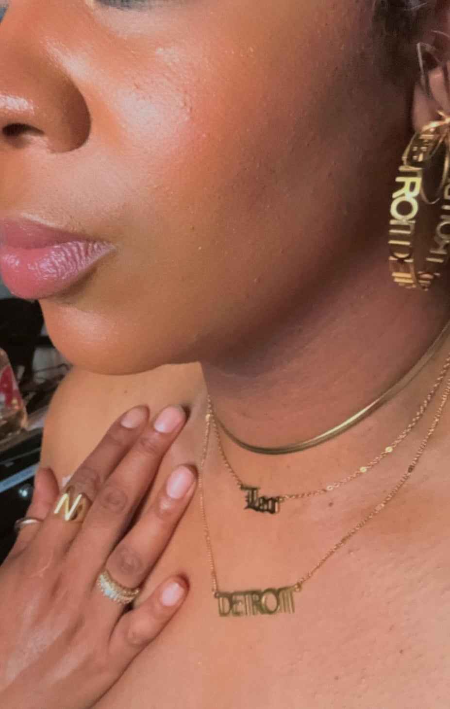 DETROIT Signature Block Hoops